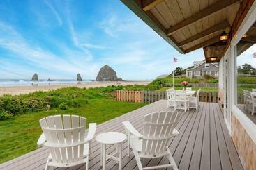관광객 아파트 Driftaway By Avantstay Direct Cannon Beach Access W Stunning Views