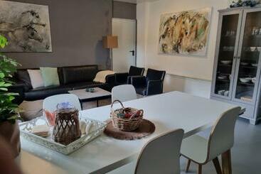 Vakantiewoning Schouwenberg
