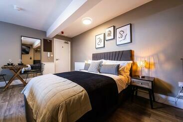 Veyron Apartments   Part Of The V Group