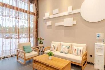 هتل Greentree Inn Hefei Changjiang West Road Zhenxing Road Subway Station Jiaqiao Yueshan International