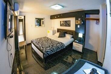 هتل Havana Beautiful Rooms