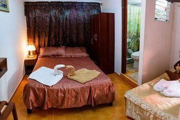 هتل Havana Beautiful Rooms