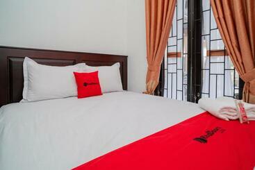 هتل Reddoorz Syariah @ Jalan Tingang Palangkaraya
