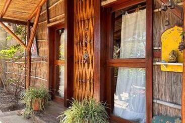 تختخواب و صبحانه Eco Hostel Lo De Lola