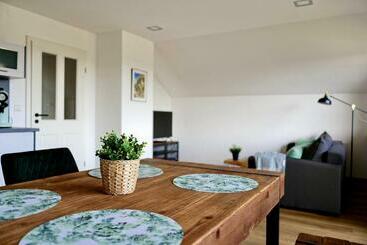 דירות לתיירים Ferienwohnung Casa El Aberle Modern Eingerichtet In Schöner Lage Mit Parkplatz