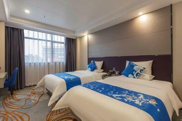 هتل Shenzhen World Exhibition&convention Center Bao An Airport Esther