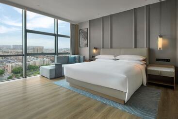 هتل Courtyard By Marriott Foshan Gaoming