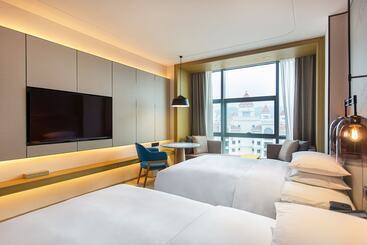 هتل Courtyard By Marriott Foshan Gaoming