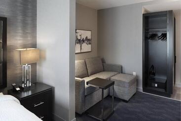 Hotel Fairfield Inn & Suites By Marriott Boston Logan Airport/chelsea