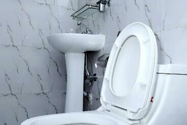 تختخواب و صبحانه Newa Home