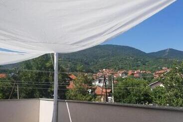 Vila Lola