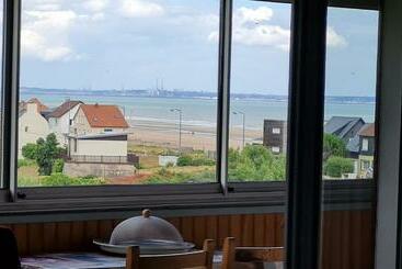 Appartement En Bord De Mer