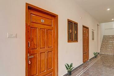 هتل Flagship 92273 Guest House Rr Inn