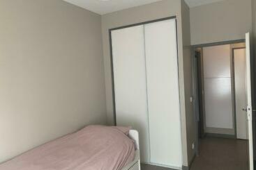 Luxurious Flat In Bondy