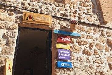 Mons Masius Boutique Hotel Teras