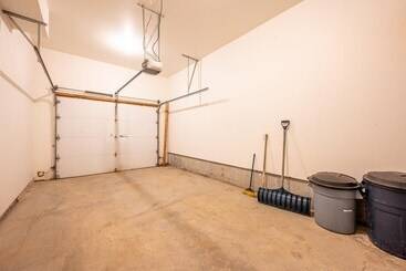 Trapper S Lodge   4 Bd Wgreat View, Private Hot Tub
