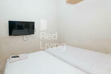 هتل Columbus Residence J10 Near Rsud Karawang Mitra Reddoorz