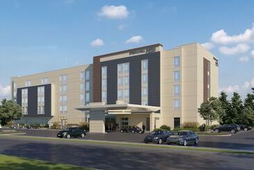 هتل Springhill Suites By Marriott Camp Hill