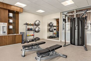 هتل Springhill Suites By Marriott Camp Hill