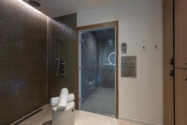 هتل Suites At Sls Lux Brickell Managed By Ce