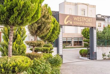 هتل Westport Istanbul Resort & Spa