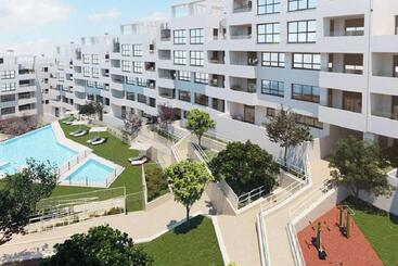 New 3 Bed Apartment Estepona Town With Pool