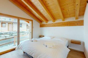 Teddy S View & Quiet Chalet 6 Pers