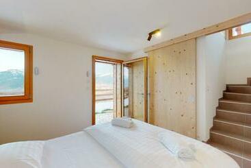 Teddy S View & Quiet Chalet 6 Pers