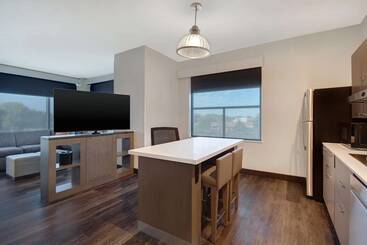 هتل Hyatt House Mall Of America Msp Airport