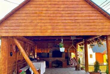 پانسیون Cabana Ancuța