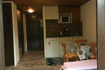 Studio Rue De Jardin