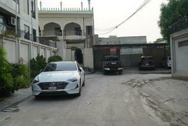 Grand Star Hotel Multan