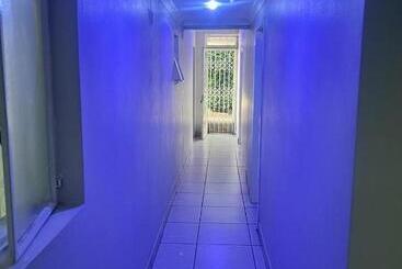 پانسیون Triple T Guest House