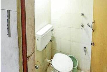 هتل New Agra Guest House By Wb Inn