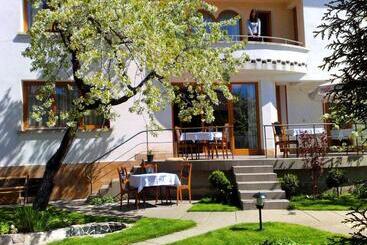 Family Hotel Sonata