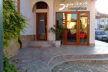 Family Hotel Sonata