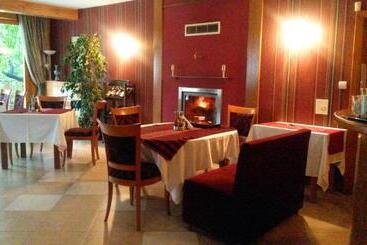 Family Hotel Sonata