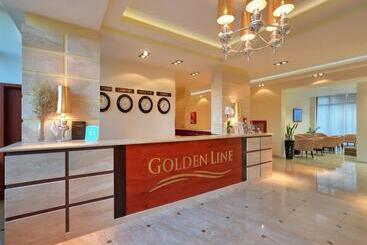 Apart Hotel Golden Line