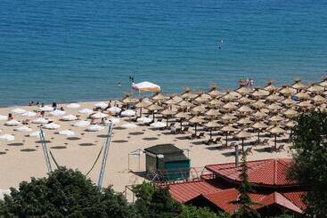 Apart Hotel Golden Line