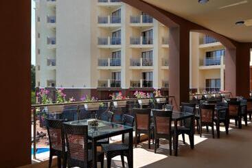 Apart Hotel Golden Line