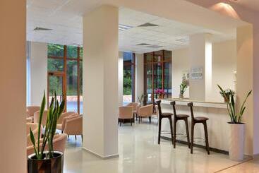 Apart Hotel Golden Line