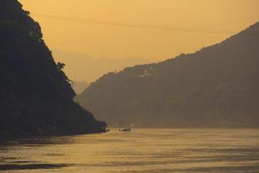 Brilliant Resort And Spa Chongqing