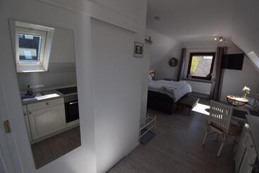 호텔 Ferienwohnung Und Appartementvermietung Haus Kaiser