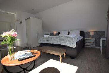 호텔 Ferienwohnung Und Appartementvermietung Haus Kaiser