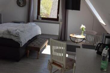 호텔 Ferienwohnung Und Appartementvermietung Haus Kaiser