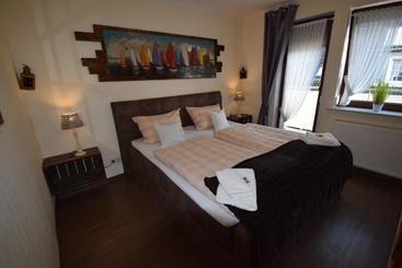 호텔 Ferienwohnung Und Appartementvermietung Haus Kaiser