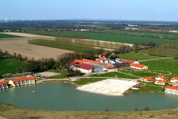 בית מלון כפרי Sport  & Vital Resort Neuer Hennings Hof