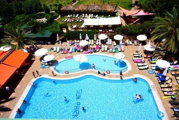هتل Sunpark Garden