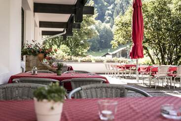 Sporthotel By Alpenlodge