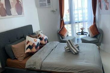 Grand Riviera Suites Comfy Condo Near Us Embassy Manila Bay Roxas Blvd Ermita Manila